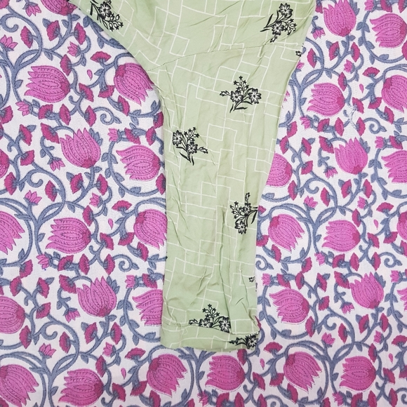 Floral print Top - Picture 5 of 6